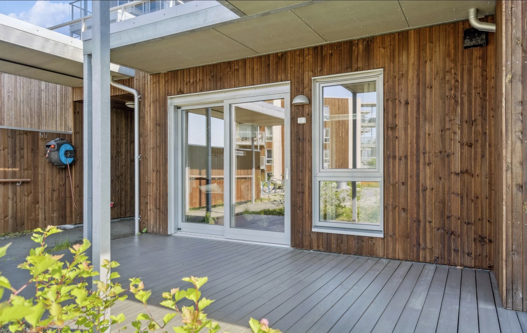 God plass i terrassen.